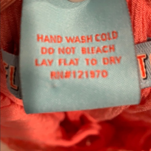 Beautiful Peach Tropical Dress! - Picture 8 of 8